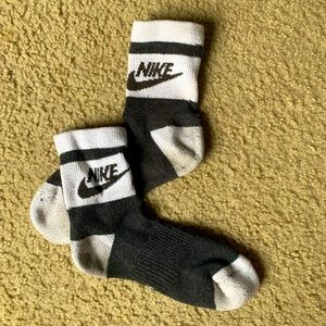 Nike crew socks
